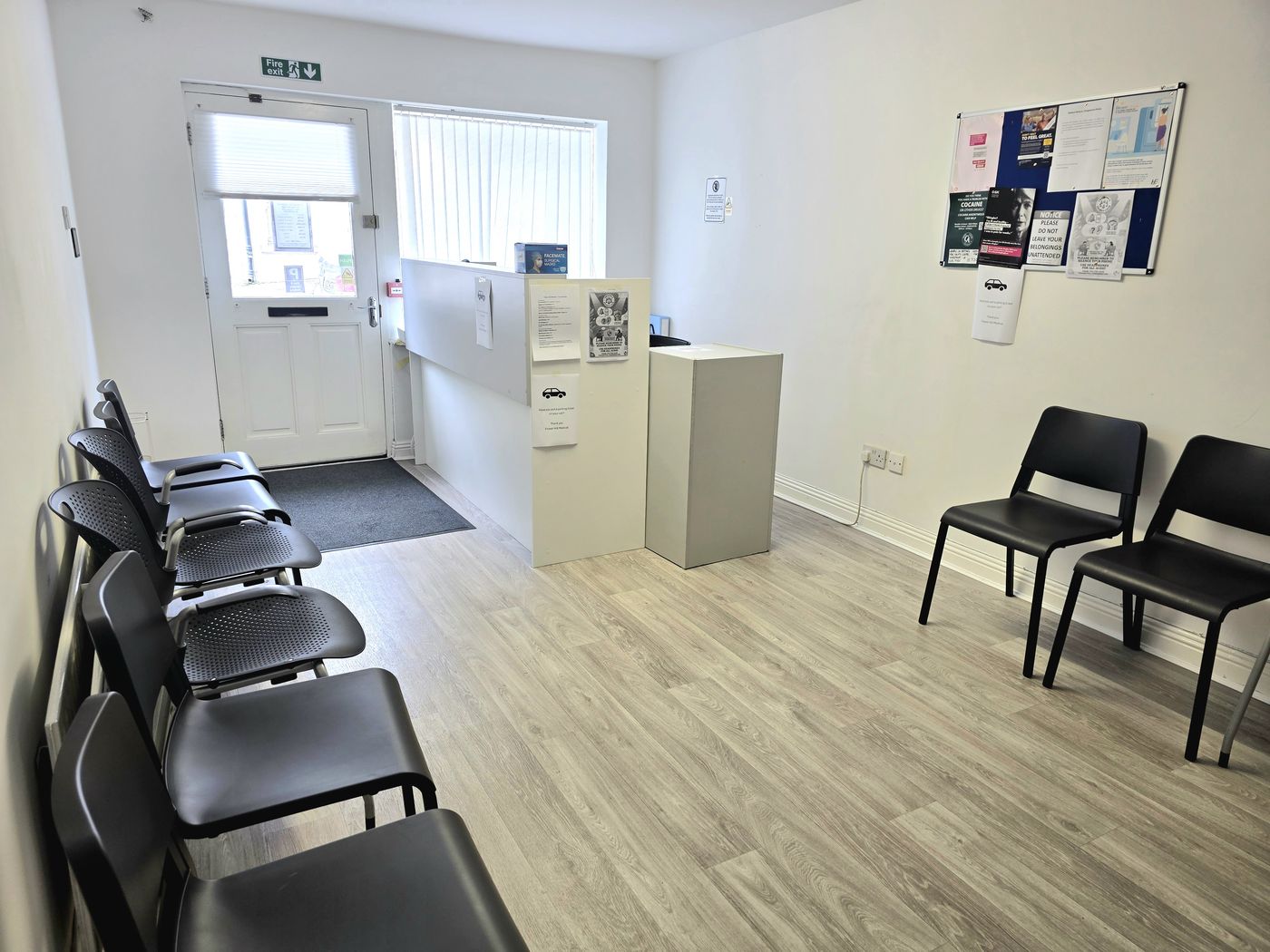 The waiting room at Flower Hill Medical